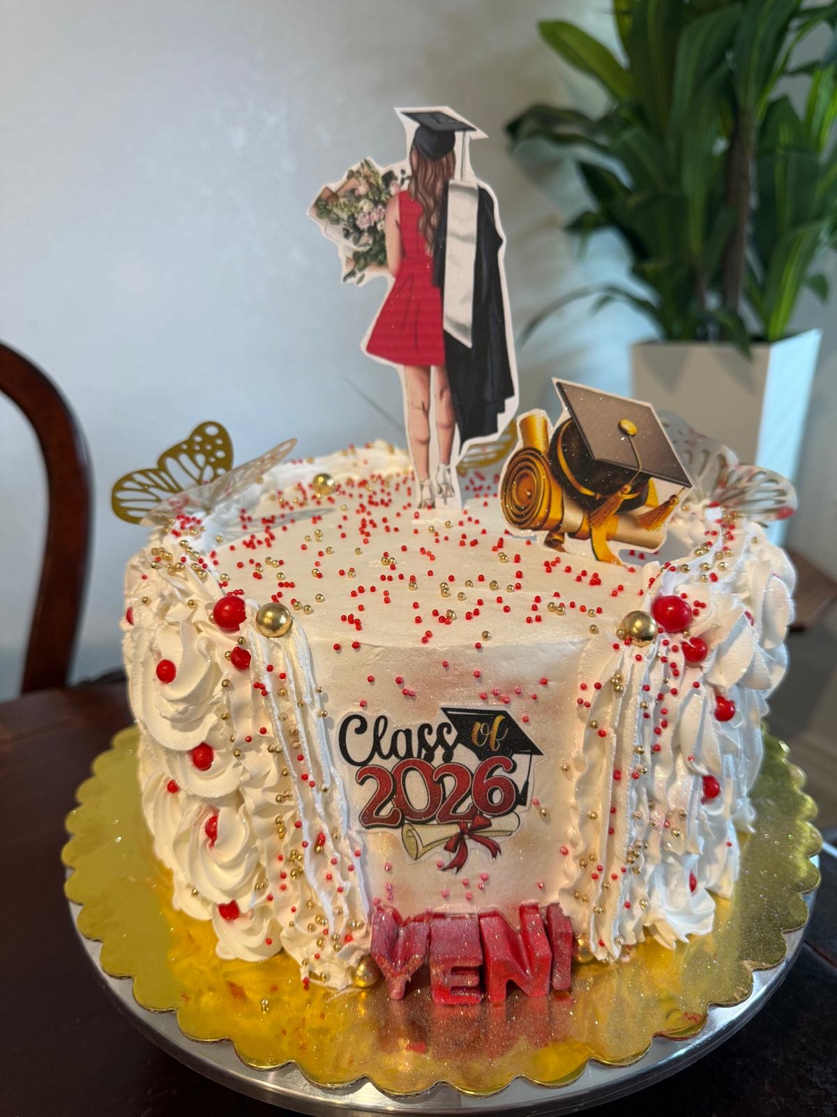 Custom cake by Neri's Cakes